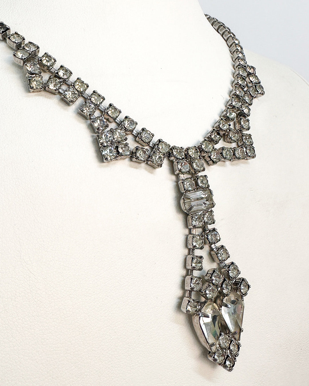 1940-50s Elegant Clear Rhinestones Necklace