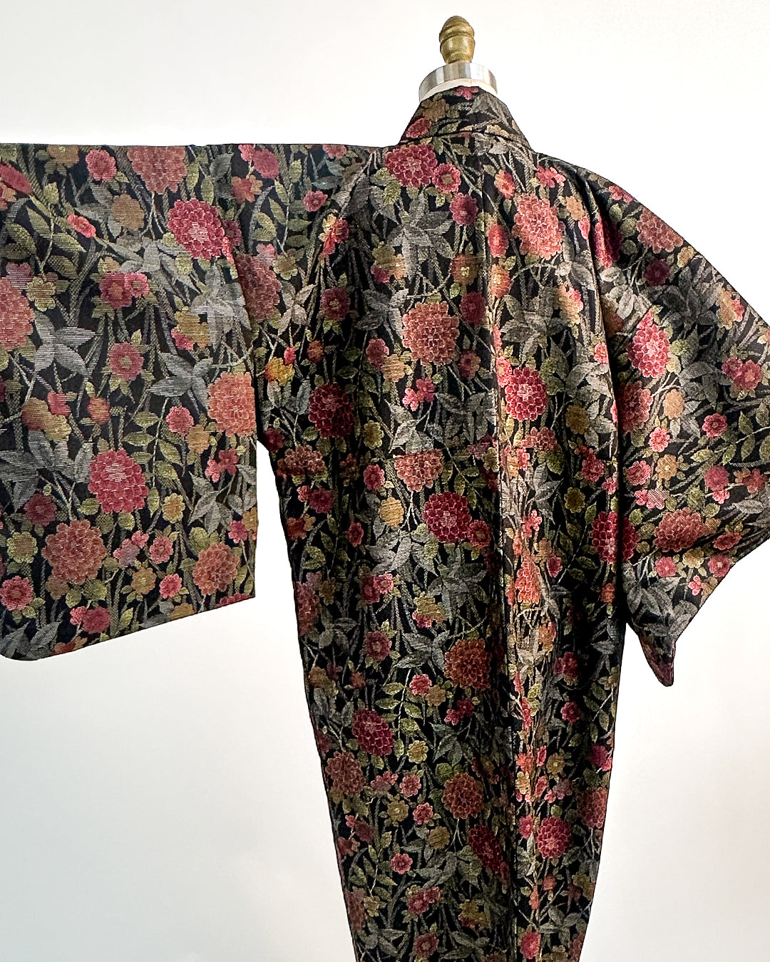 Romantic Vintage Kimono with Fall Leaves and Chrysanthemums / One Size