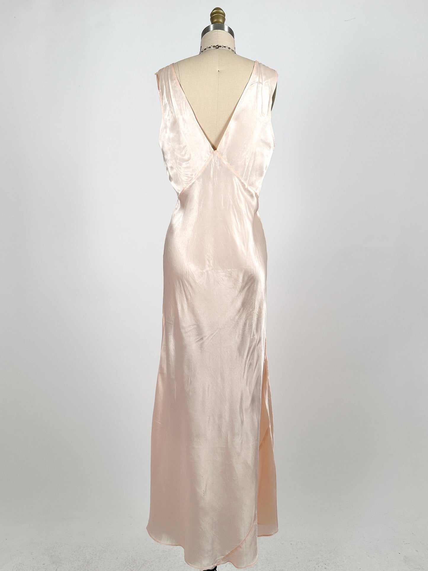 1930-40s Pale Pink Shimmering Nightgown with Lace / Waist 30