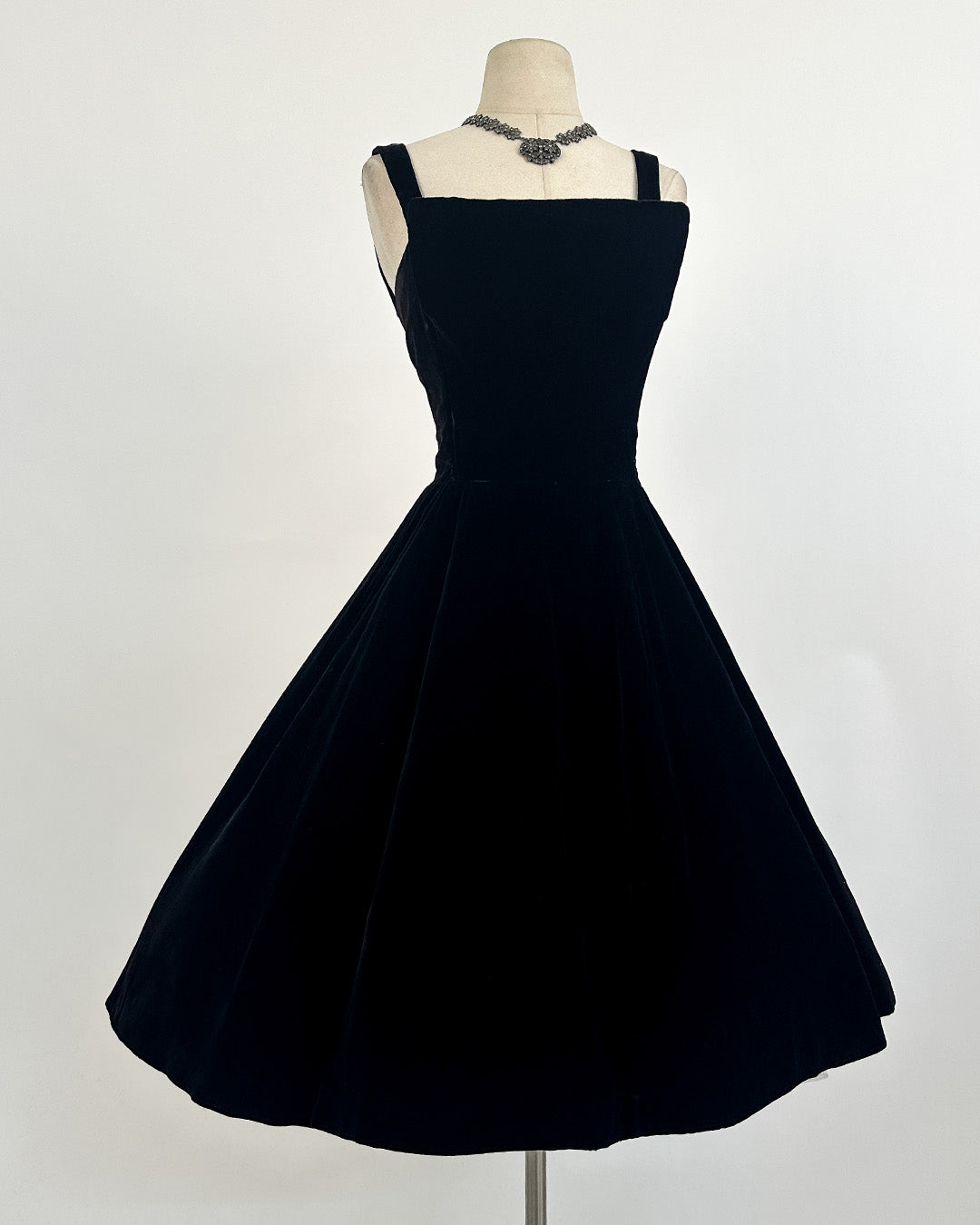 1950s 'The Velvet Manhattan' Dress by Suzy Perette / Small