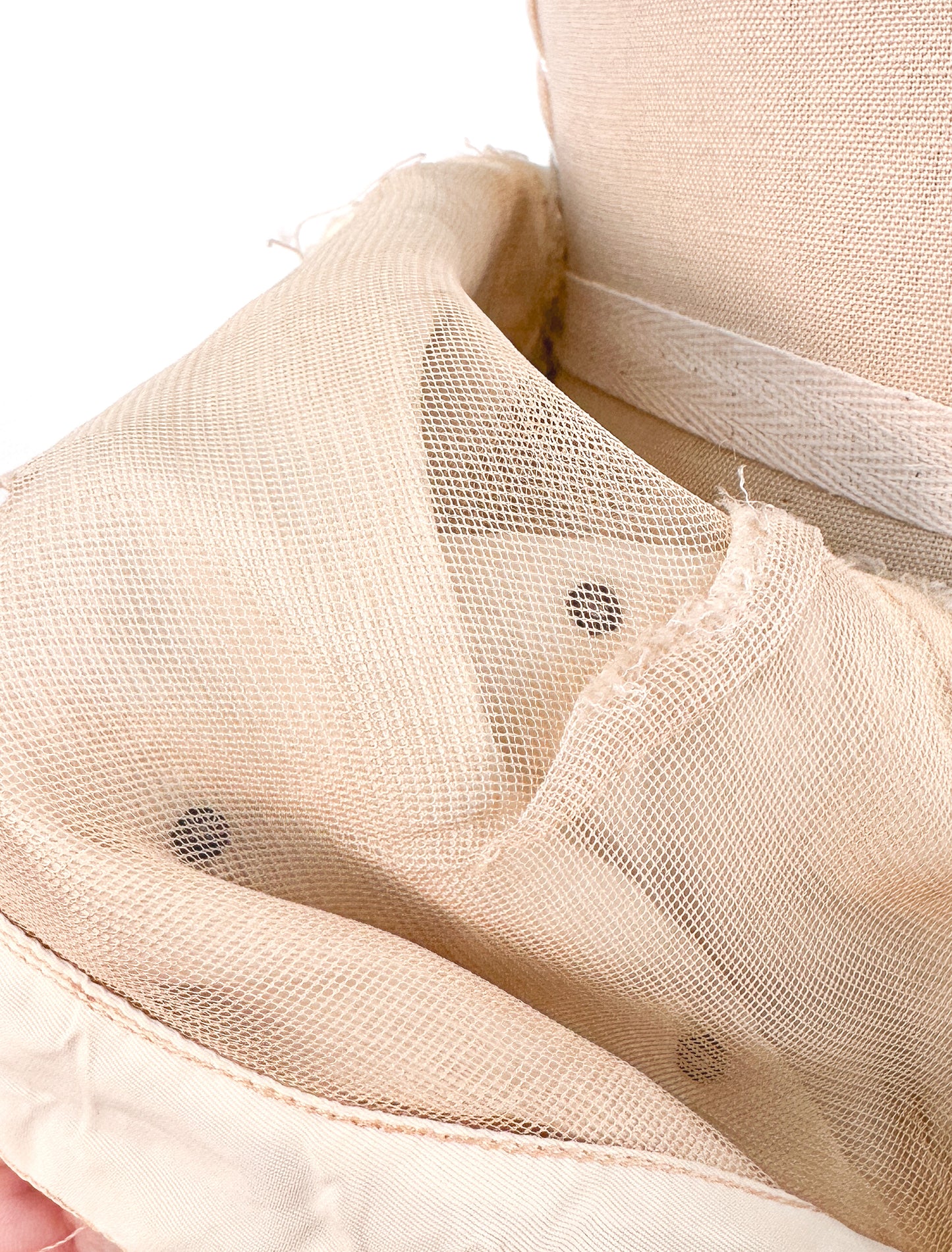 1940s Cream 'Old Hollywood' Dress with Bronze Sequins / Waist 26-28