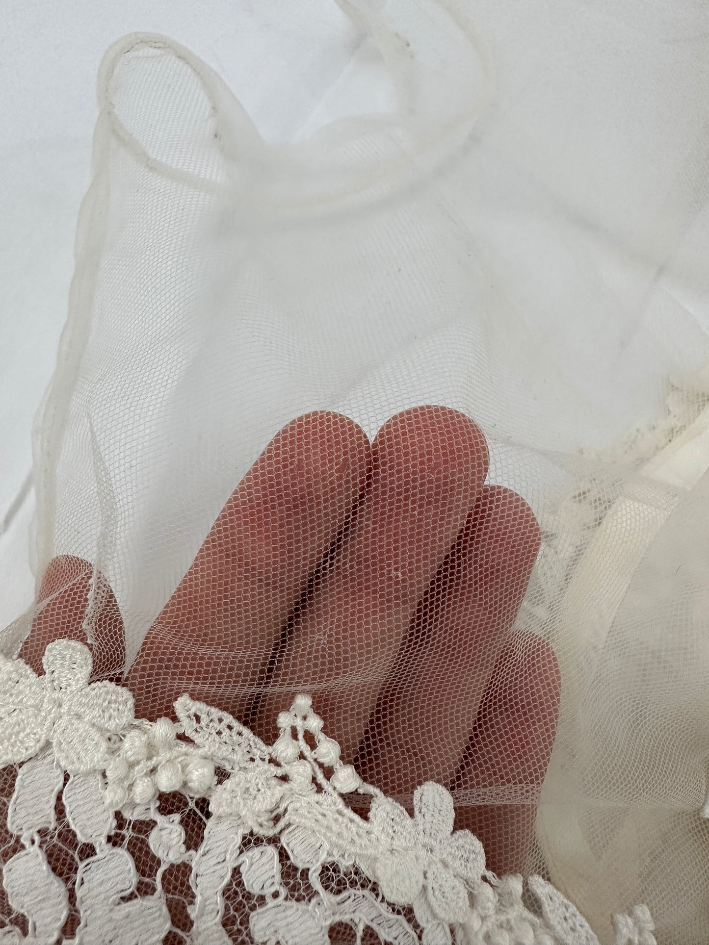 1950s Tea Length Lace and Tull Wedding Dress / Waist 24