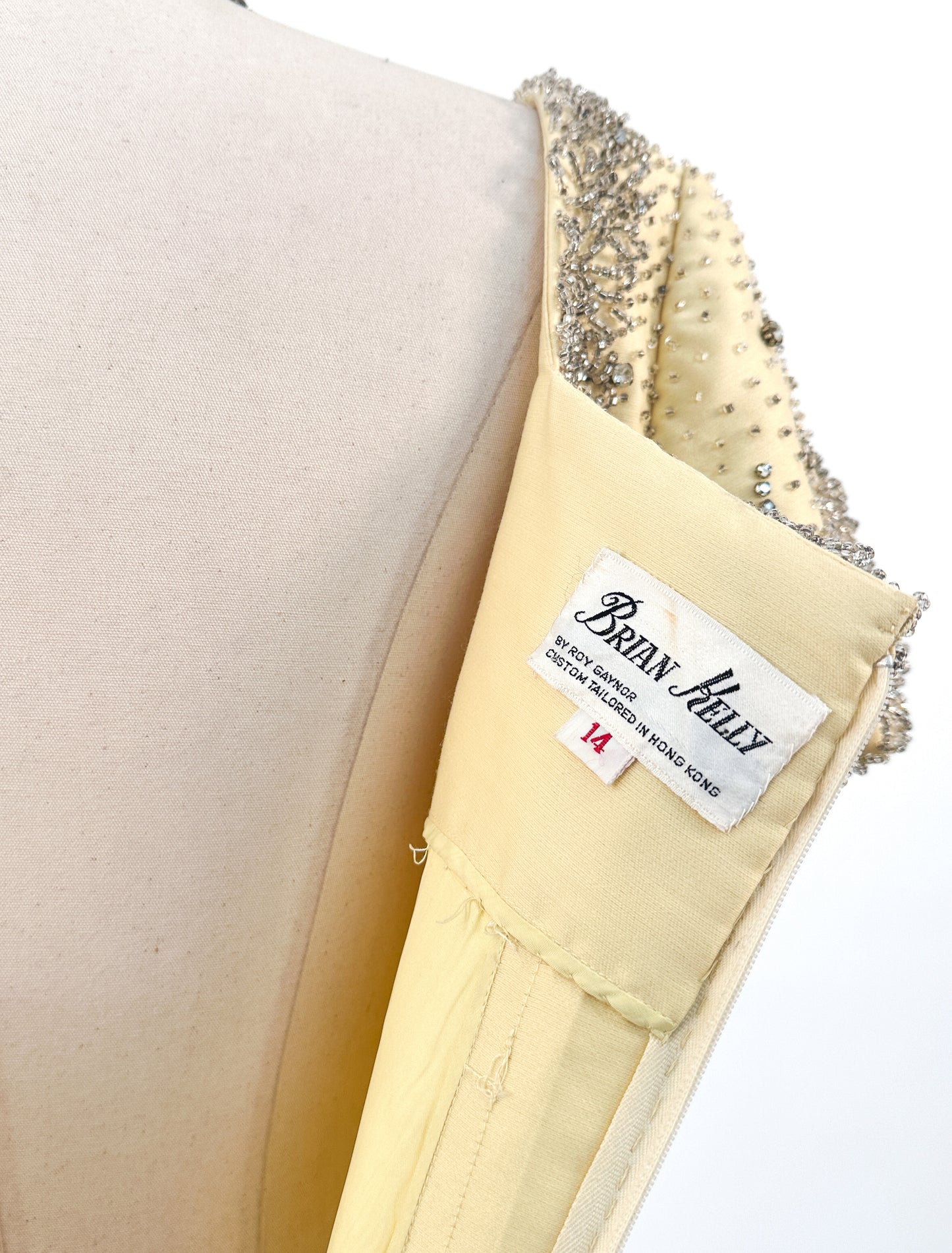 1960s Yellow Beaded Shift with Pockets / Waist 30-32"