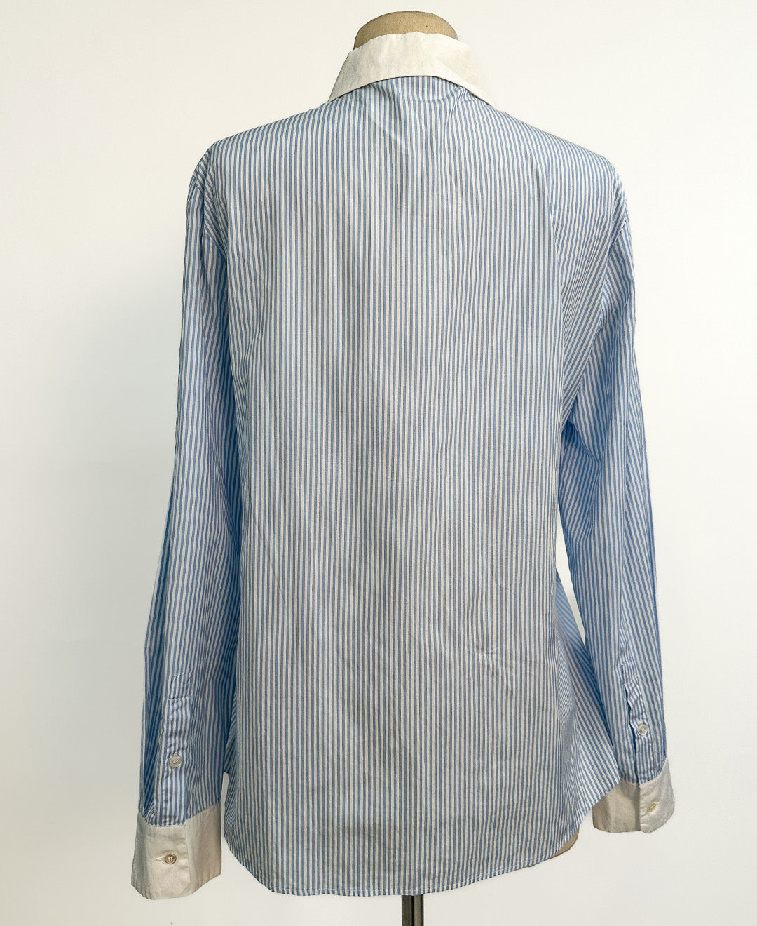 00s Cotton Pinstriped Button Up with Bows / Bust 36
