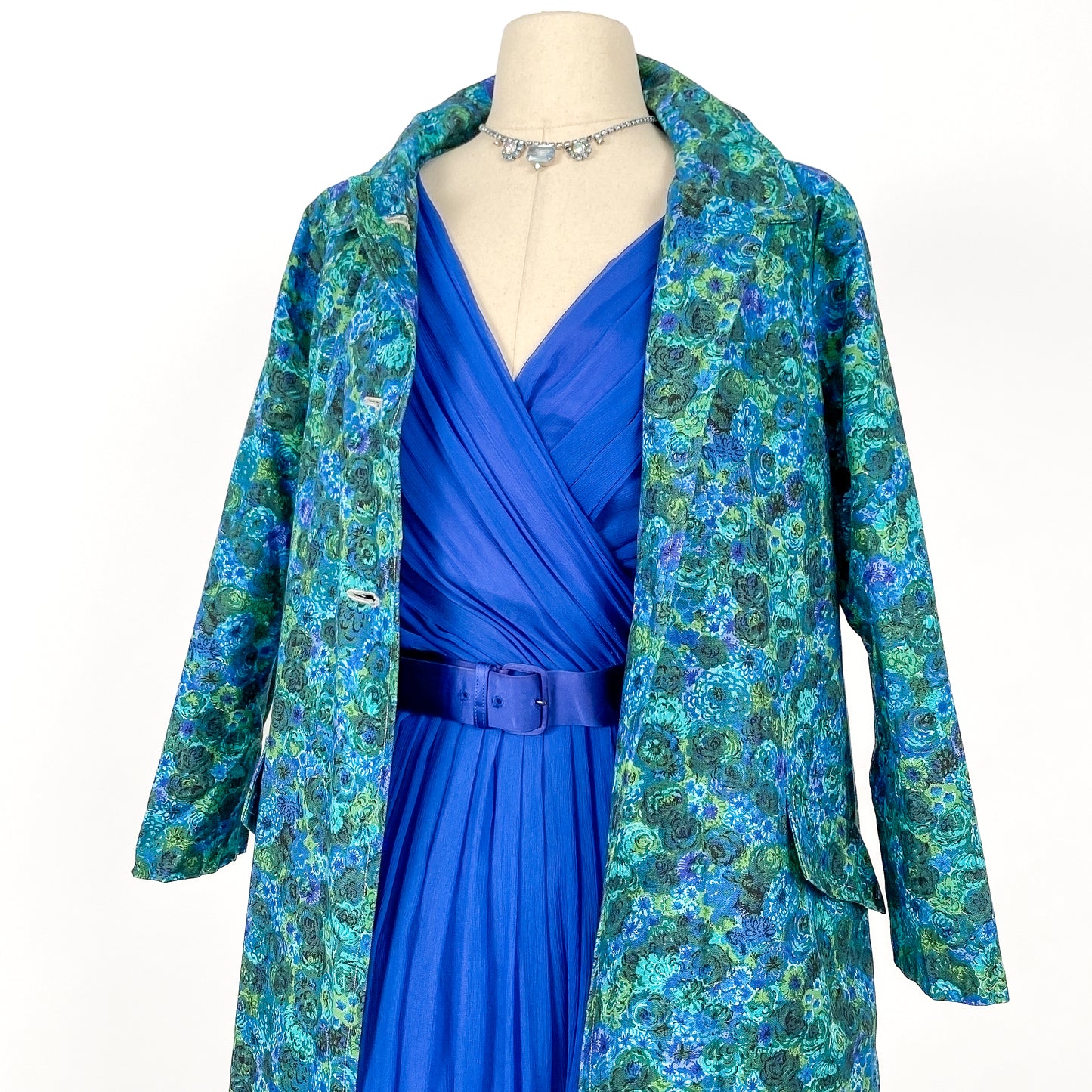 1960s Cotton Floral Driving Coat / Fits up to Waist 44