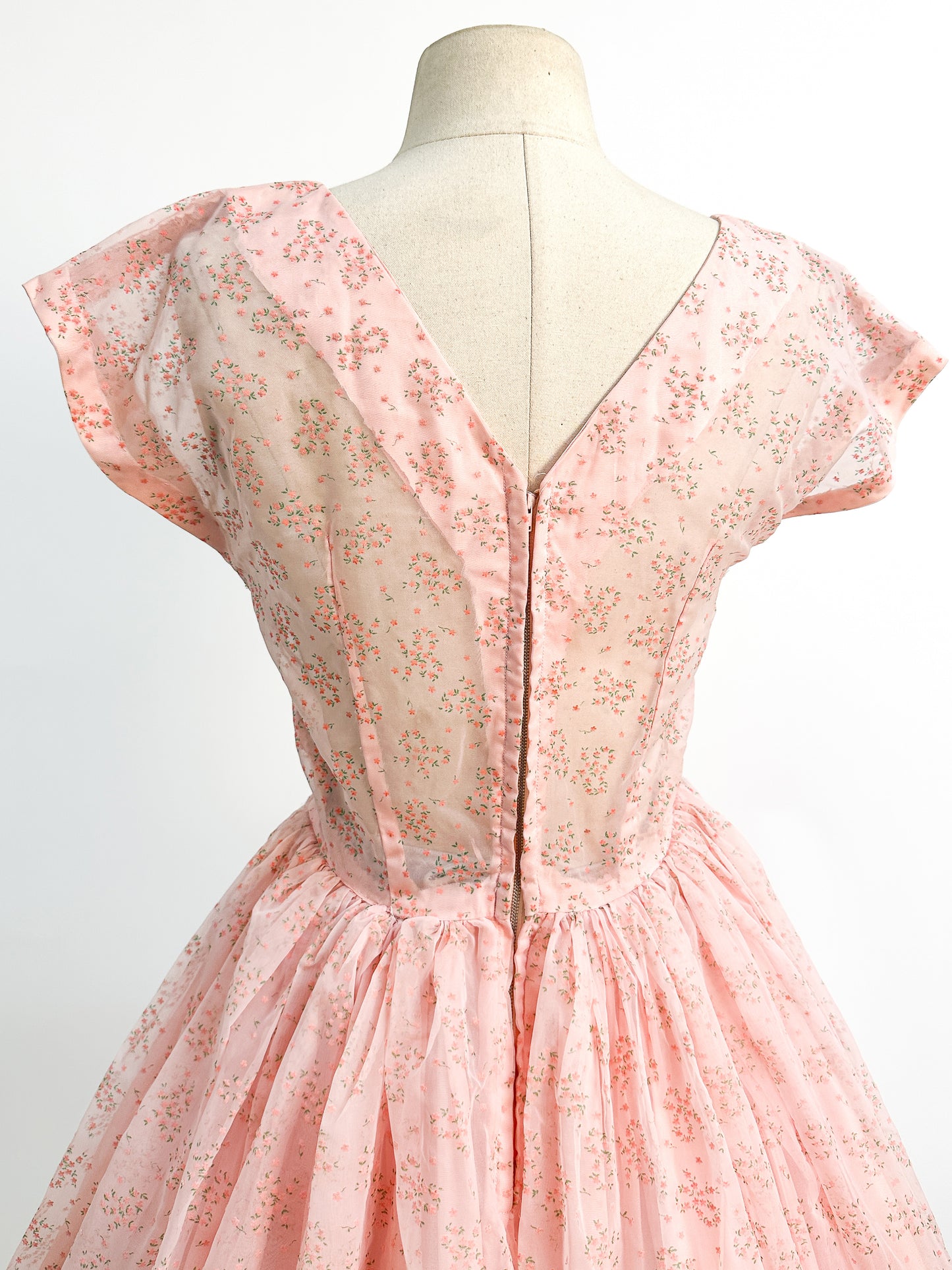 1950s Pretty in Peach Party Dress / Small