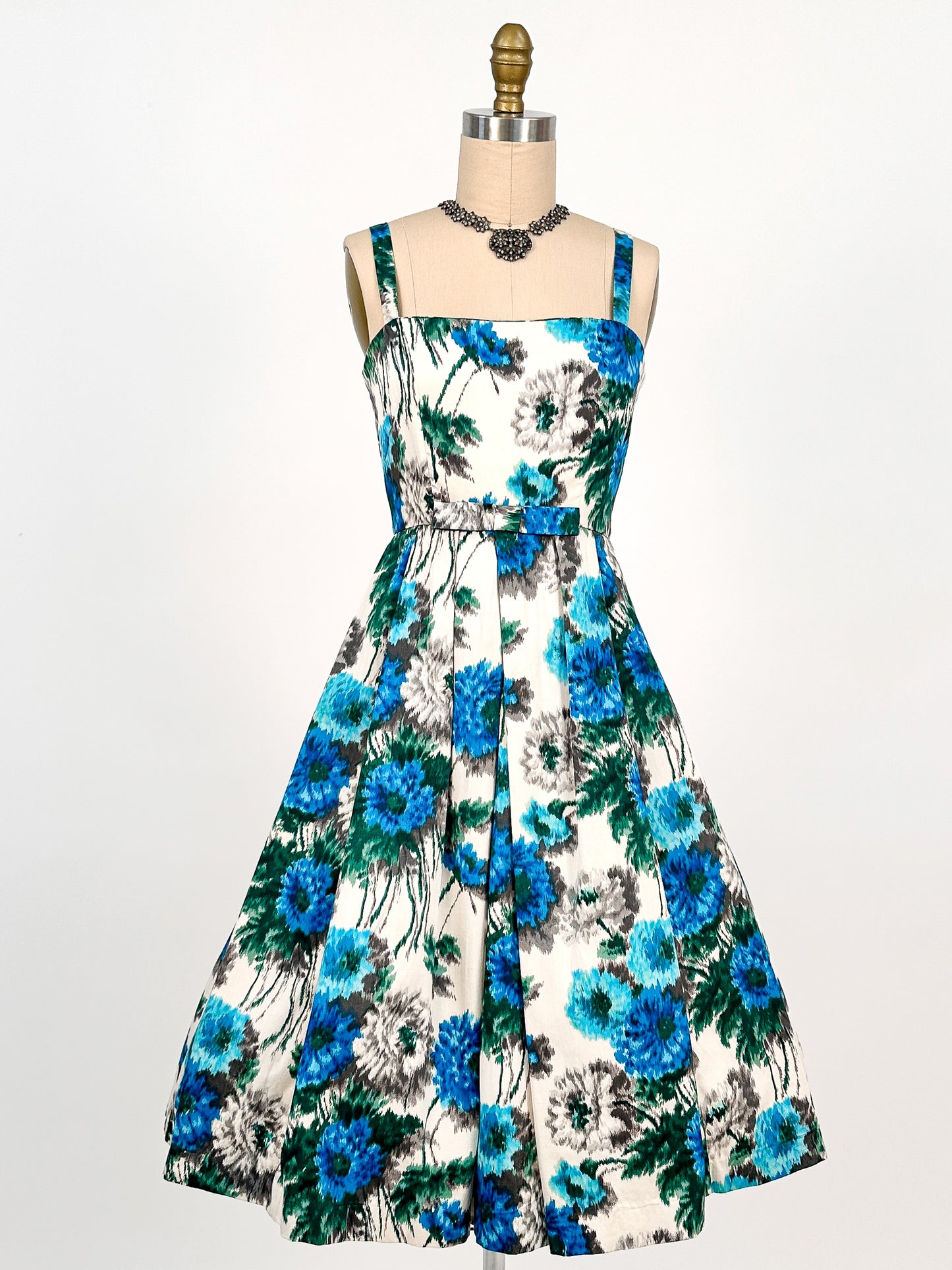 1950s Watercolor Blue Floral Fit and Flare / Waist 22