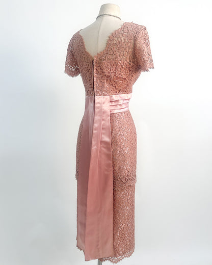 1950s Romantic Mauve Lace Evening Dress with Pink Satin Accents / Medium
