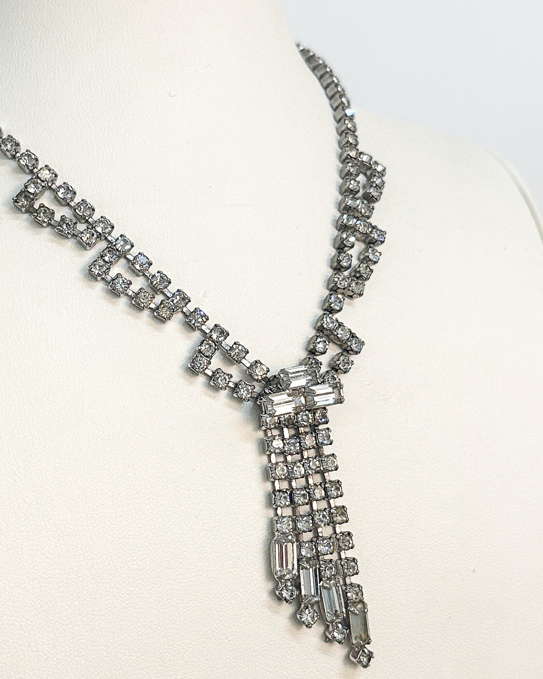 1940-50s Classic Clear Rhinestones Necklace