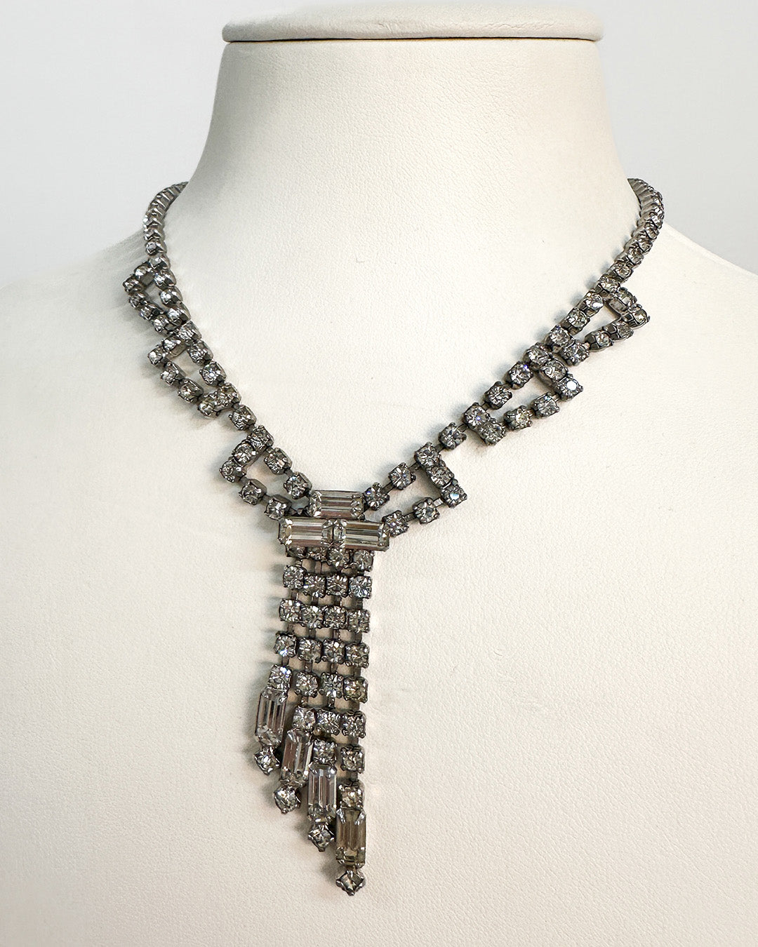 1940-50s Classic Clear Rhinestones Necklace