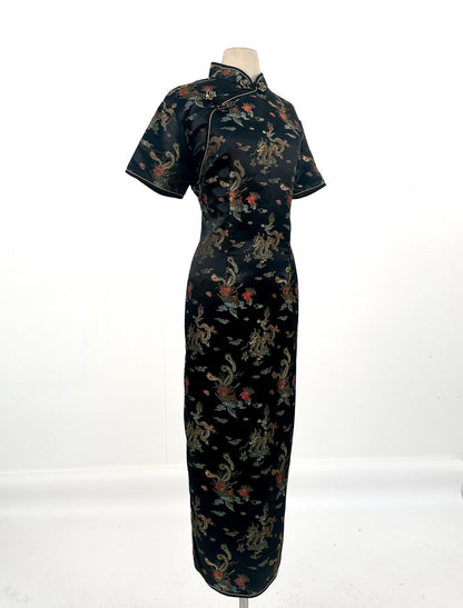 1980s Traditional Chinese Silk Dress with Dragon Motif / Waist 36