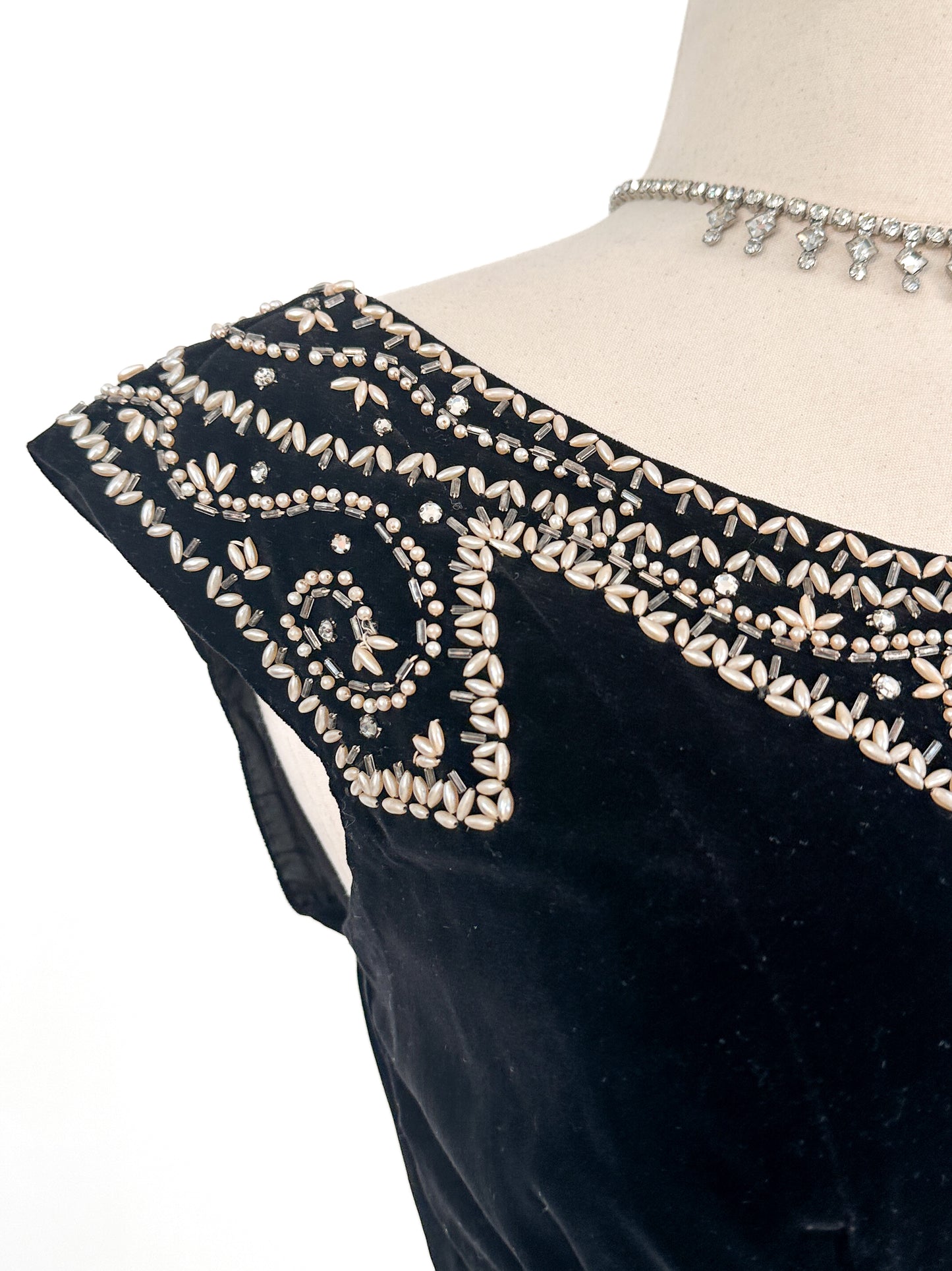 1950s Velvet Beaded Top with Pearls and Rhinestones / Bust 38"