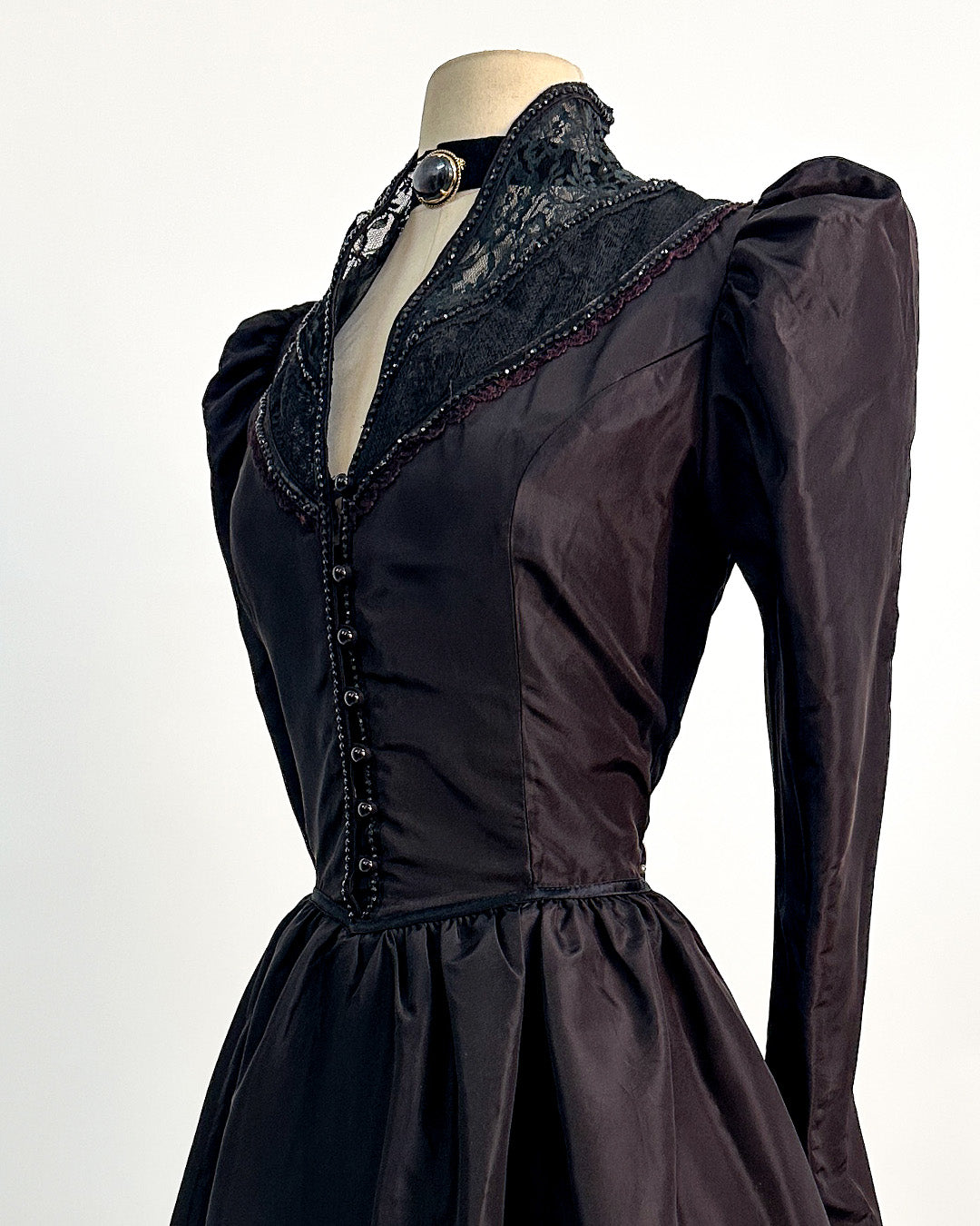 Rare 1970s Gunne Sax Witchy Black Taffeta Dress / Medium