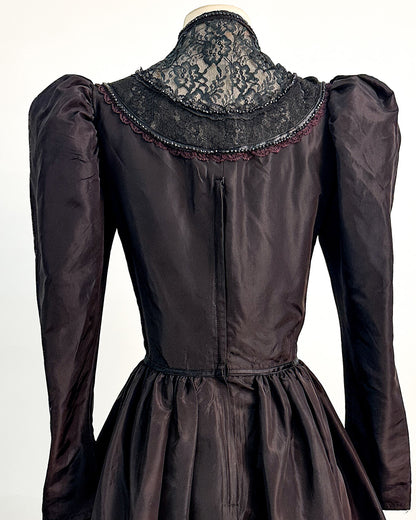 Rare 1970s Gunne Sax Witchy Black Taffeta Dress / Medium