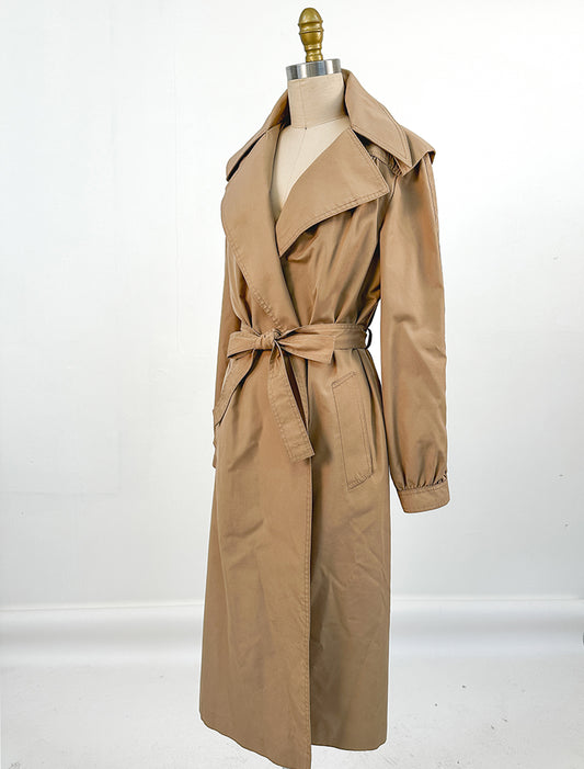 1970s Trench Coat with Fox Run Lining / Waist