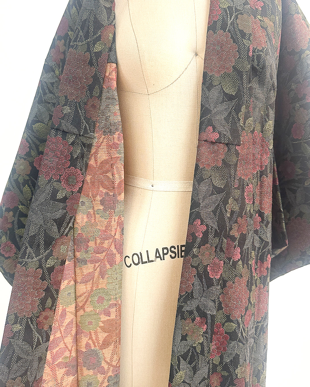 Romantic Vintage Kimono with Fall Leaves and Chrysanthemums / One Size