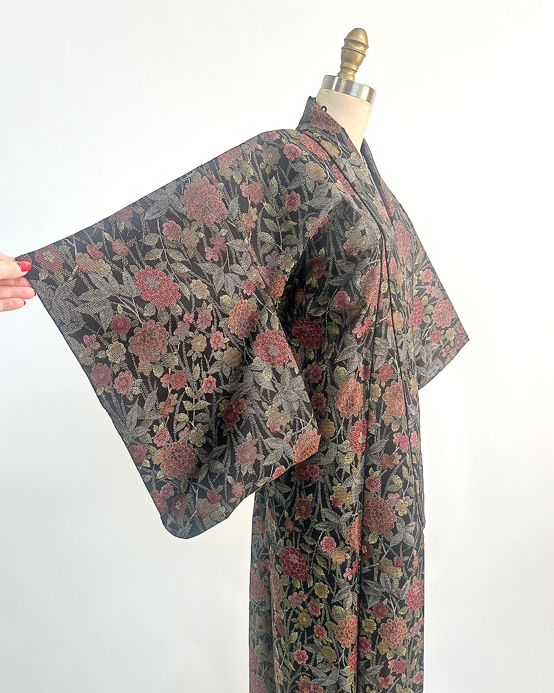 Romantic Vintage Kimono with Fall Leaves and Chrysanthemums / One Size