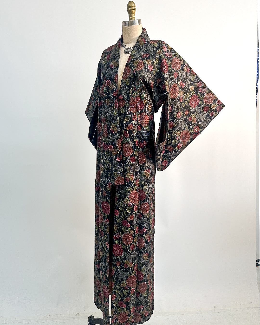 Romantic Vintage Kimono with Fall Leaves and Chrysanthemums / One Size