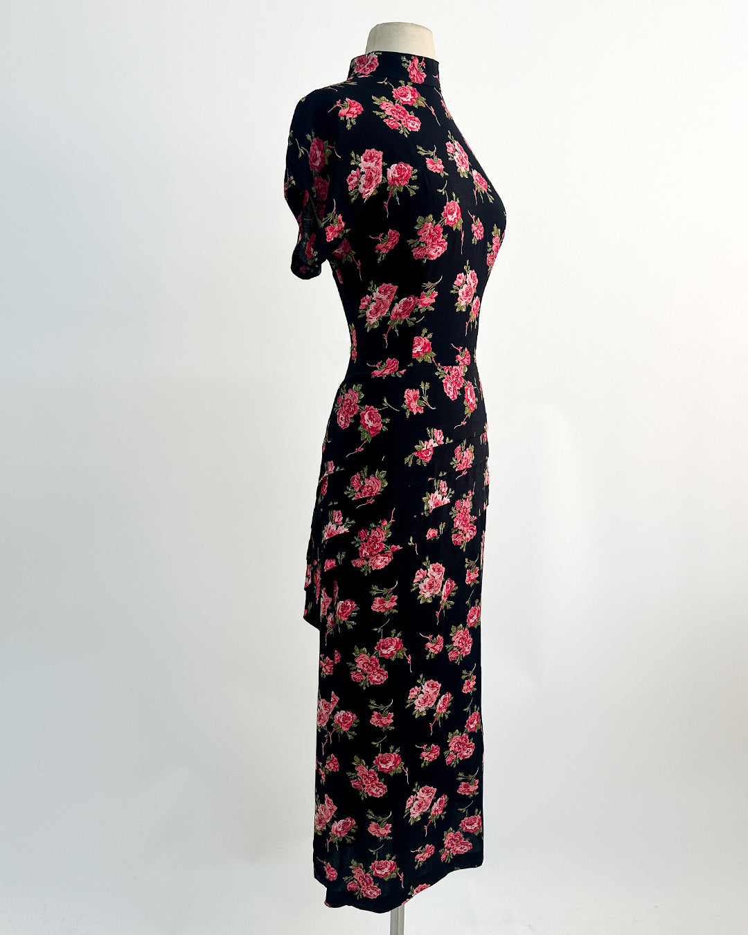 1980s Does 1940s Haunted Rose Garden Dress / Medium