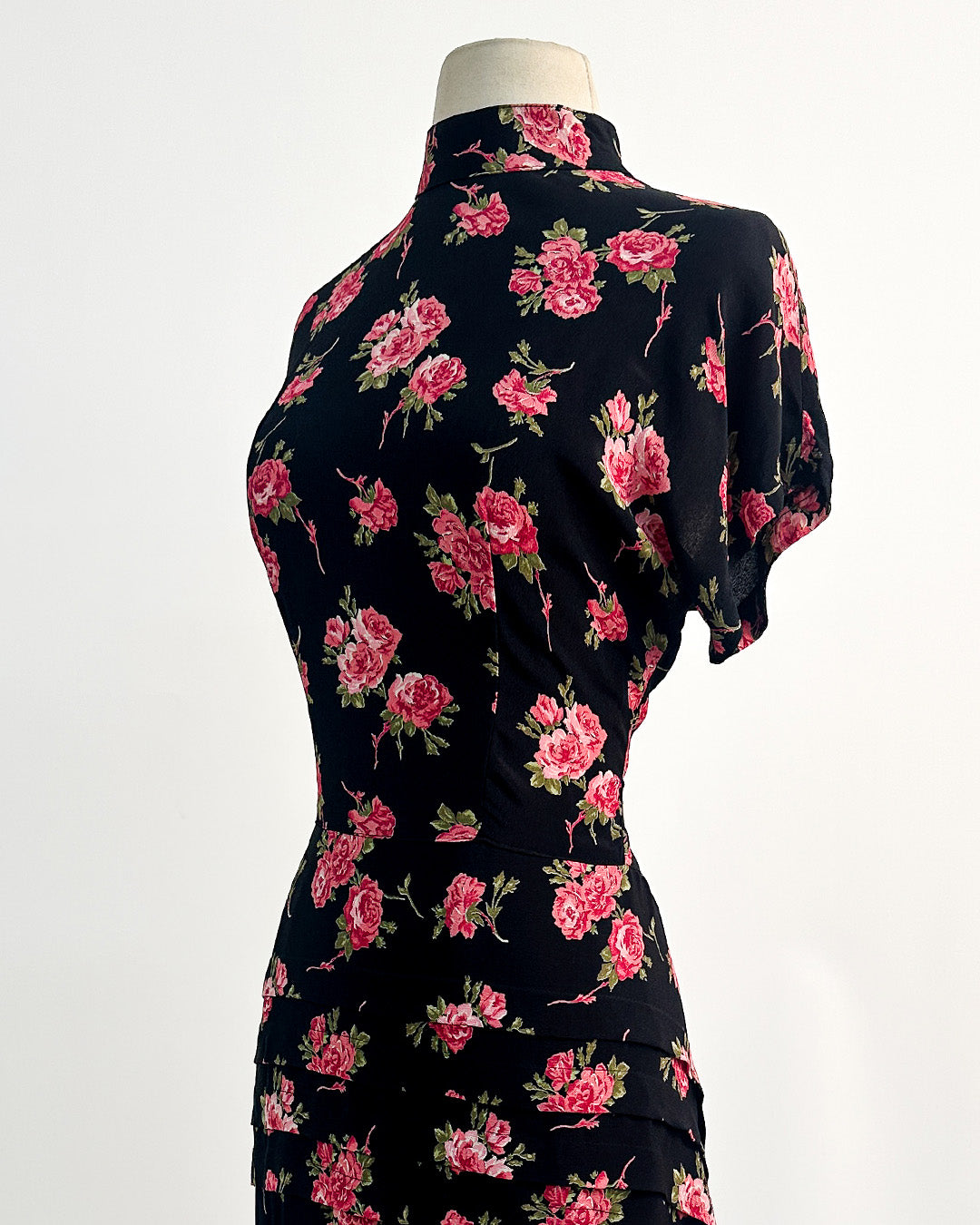 1980s Does 1940s Haunted Rose Garden Dress / Medium