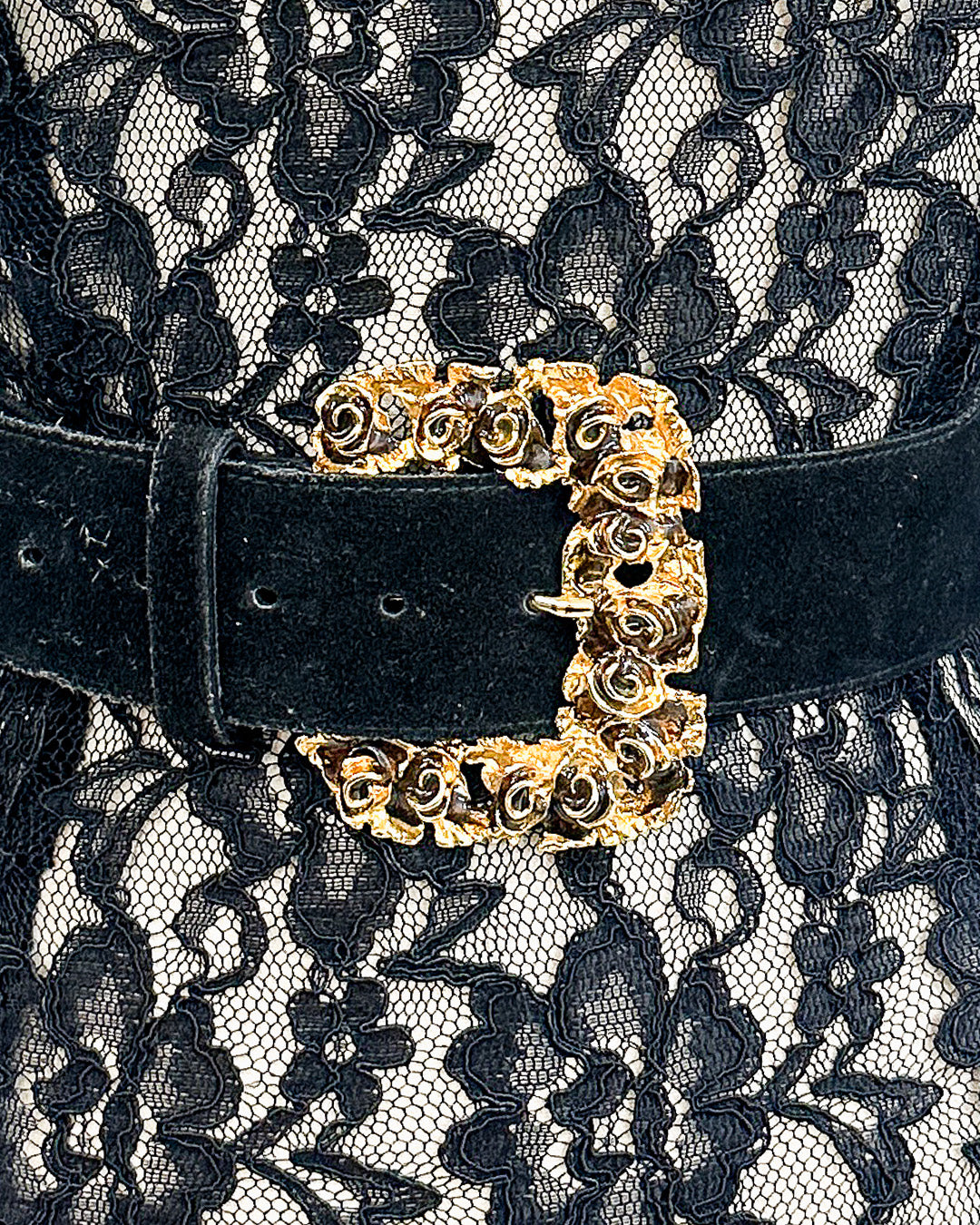 1990s 'The Enchanted Relic' Leather Statement Belt / up to a Waist 33"