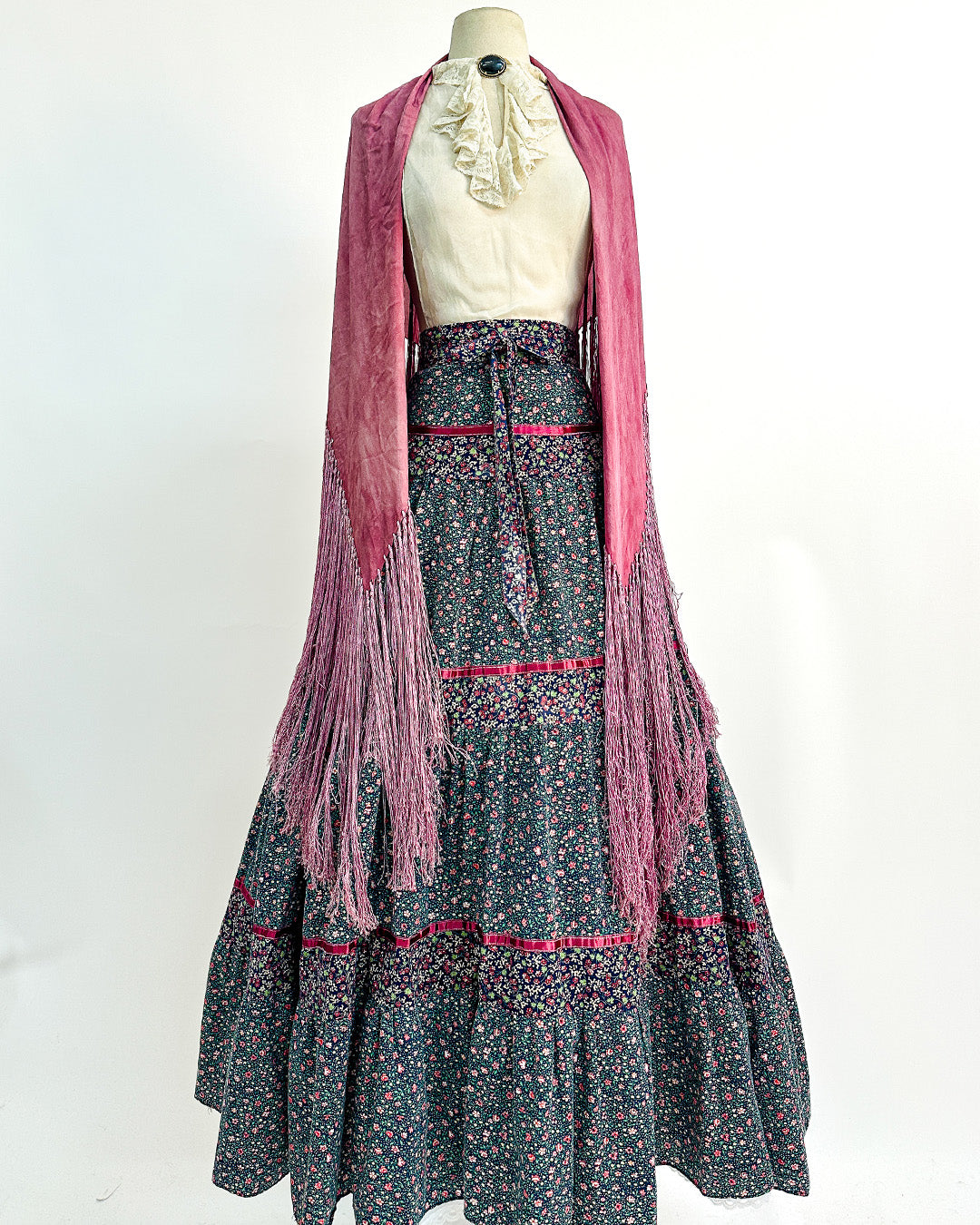 1970s 'The Enchanted Meadow' Gunne Sax Skirt / Medium