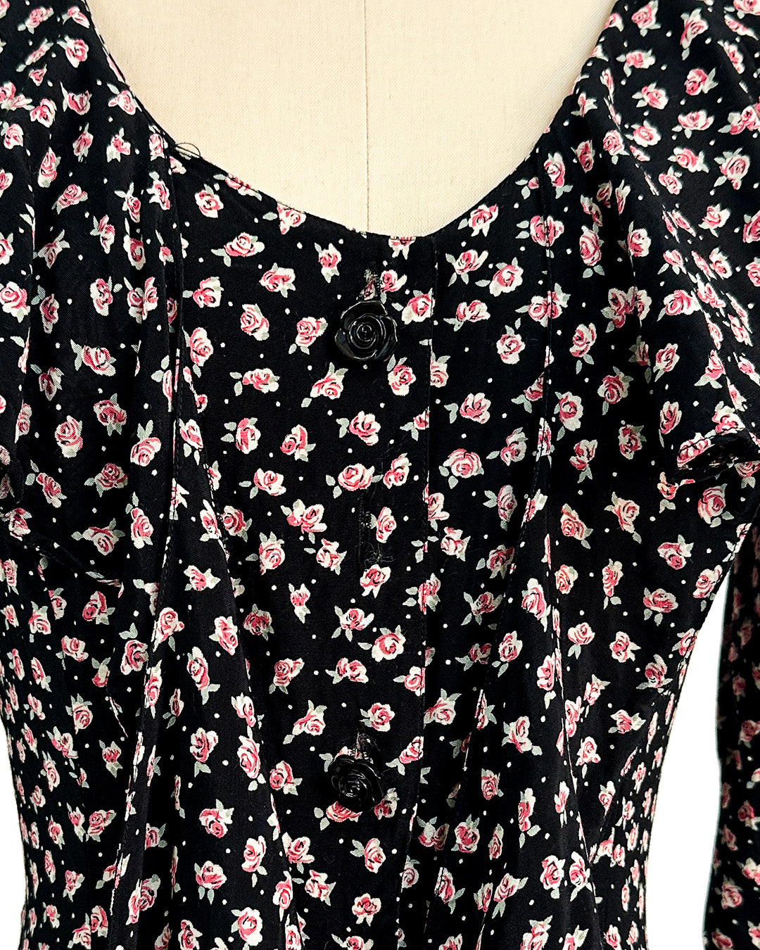 1990s 'The Midnight Roses' Button-up Dress / Medium