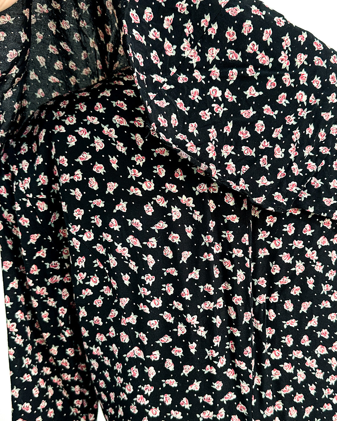 1990s 'The Midnight Roses' Button-up Dress / Medium