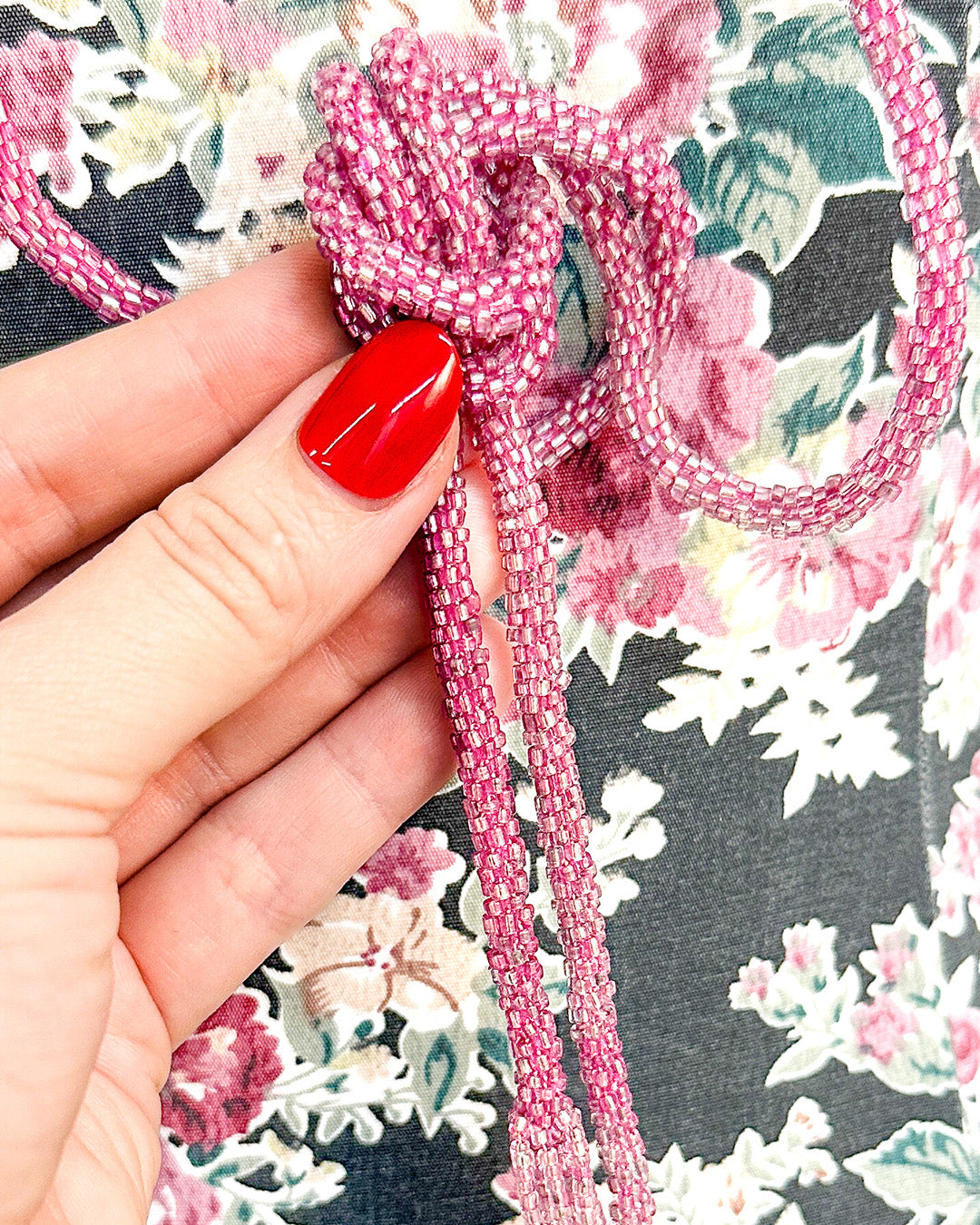 1920s 'The Moonlit Lilac' Lariat