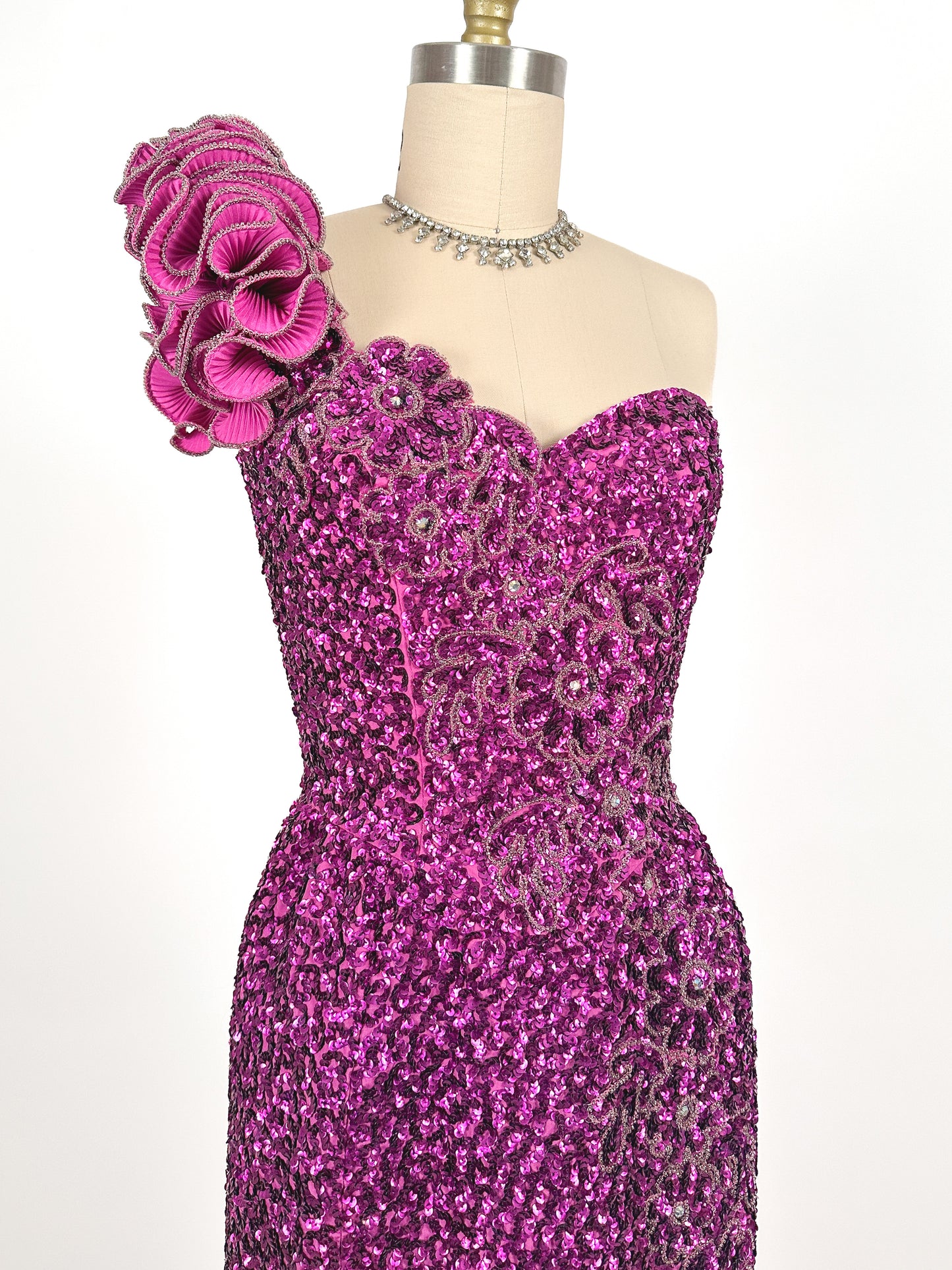 1980s Magenta Sequin Gown / Waist 24