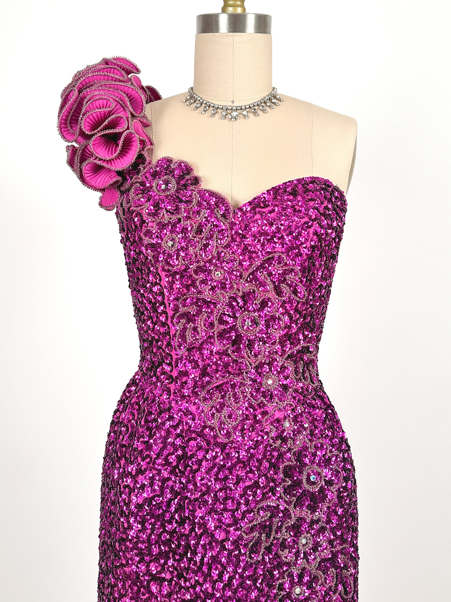 1980s Magenta Sequin Gown / Waist 24