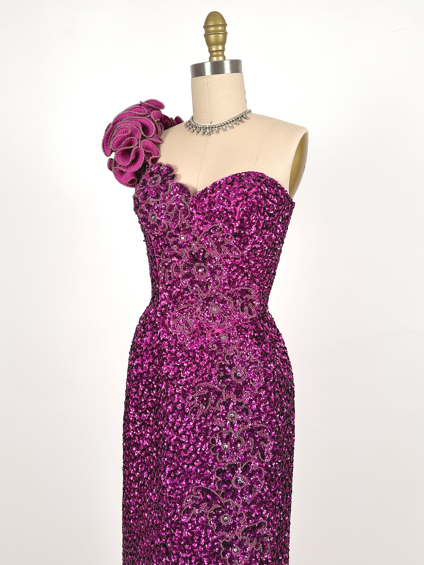 1980s Magenta Sequin Gown / Waist 24