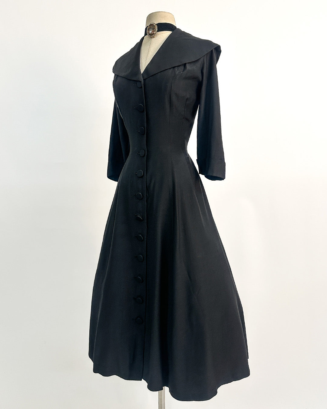1950s “The Midnight New Look Dress” / Large