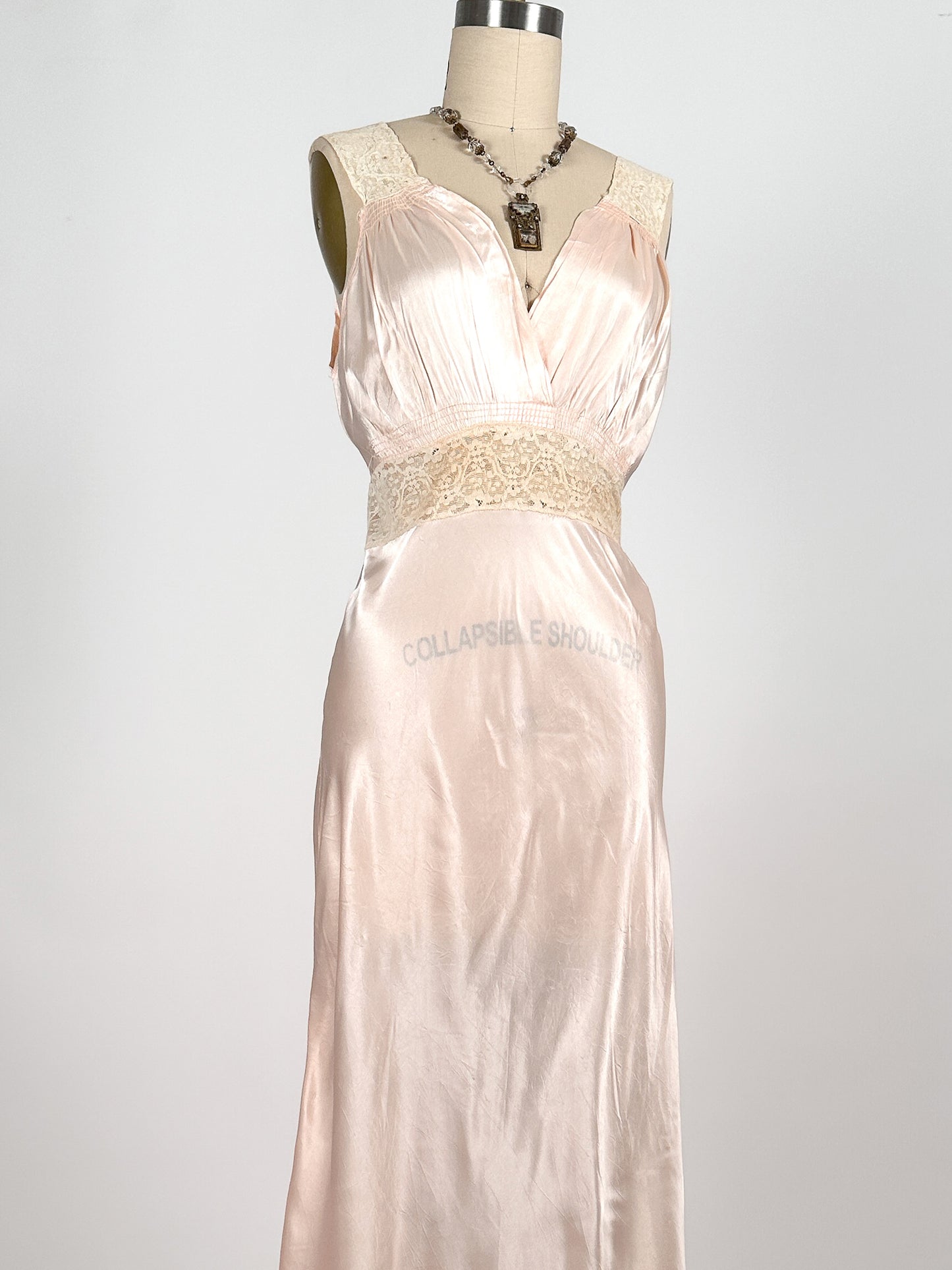 1930-40s Pale Pink Shimmering Nightgown with Lace / Waist 30