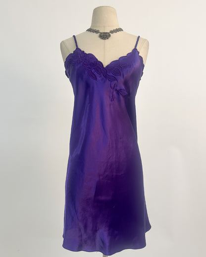 1980s 'The Amethyst Shadow' Slip / Large