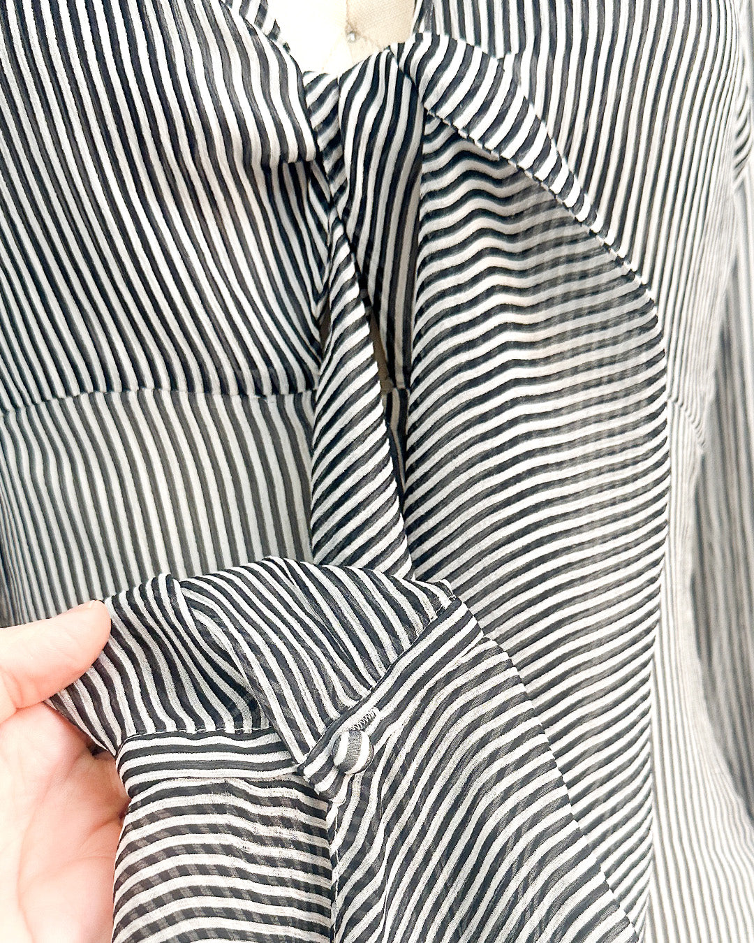 2000s 'The Midnight Sonata' Blouse / Medium –– Large