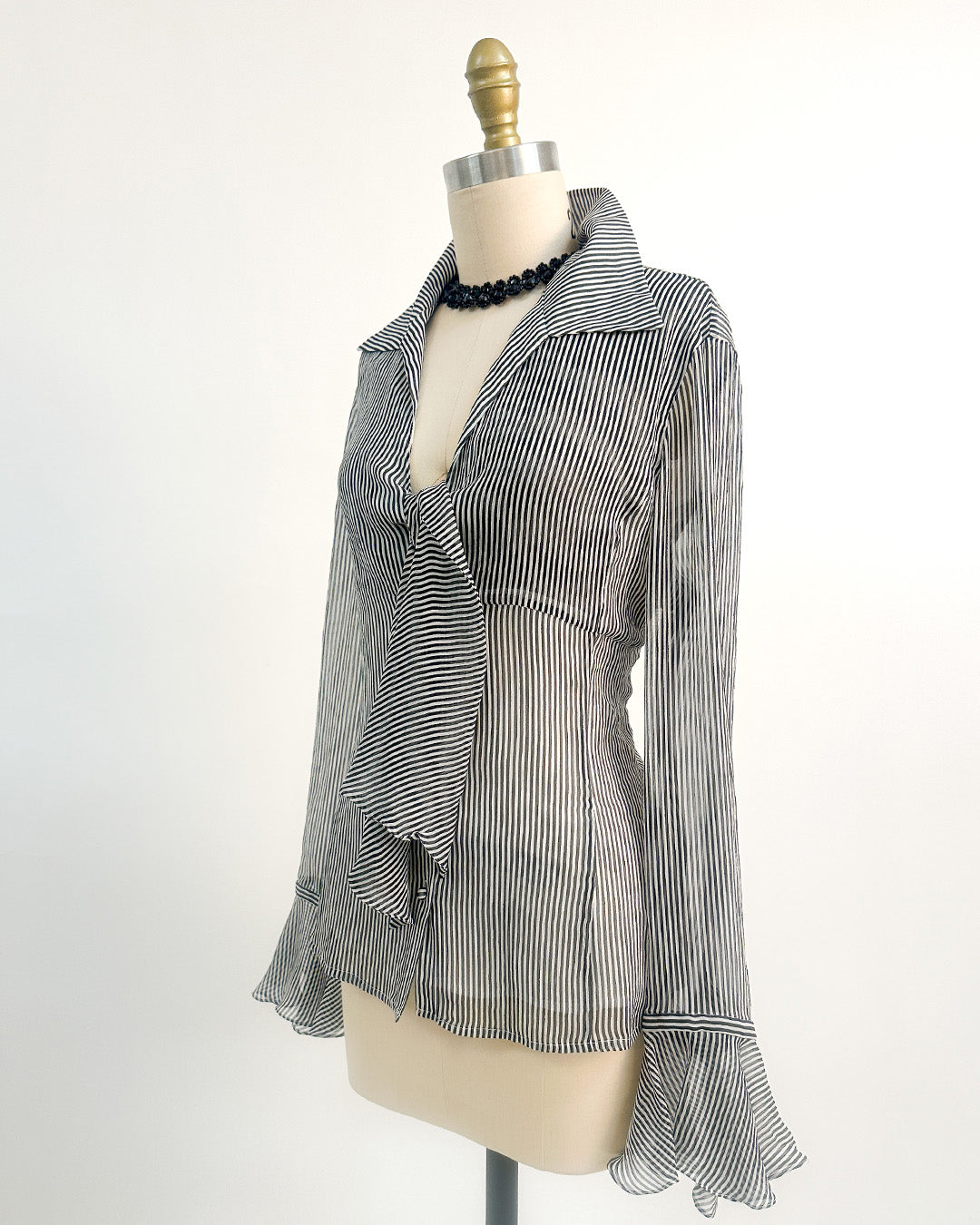 2000s 'The Midnight Sonata' Blouse / Medium –– Large