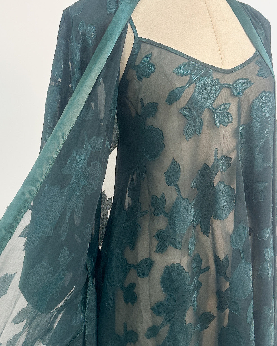 1980-90s 'The Midnight Grove' Lingerie Set / Medium - Large