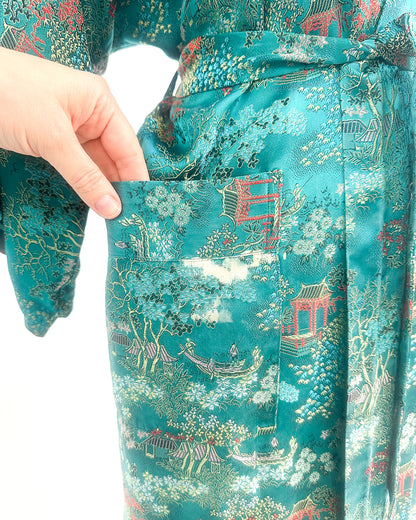 1970-80s 'The Twilight Reverie' Robe / One Size Fits Most