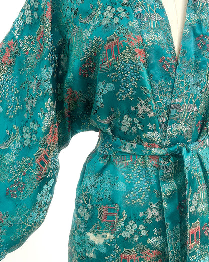 1970-80s 'The Twilight Reverie' Robe / One Size Fits Most