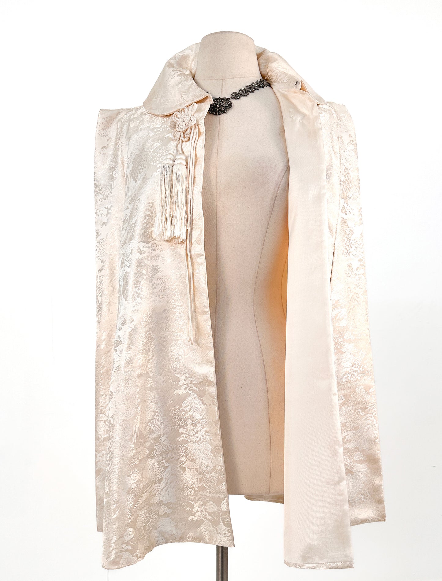 1960s Cream Brocade Cape with Tassels / OSFM