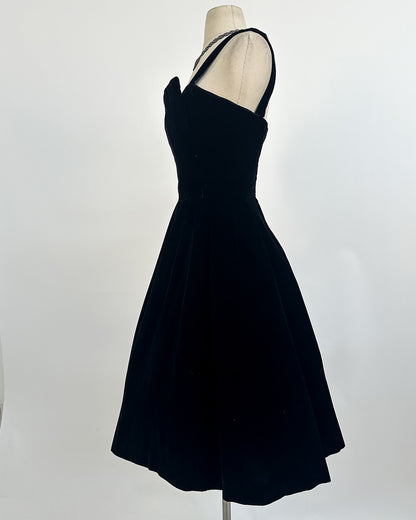 1950s 'The Velvet Manhattan' Dress by Suzy Perette / Small