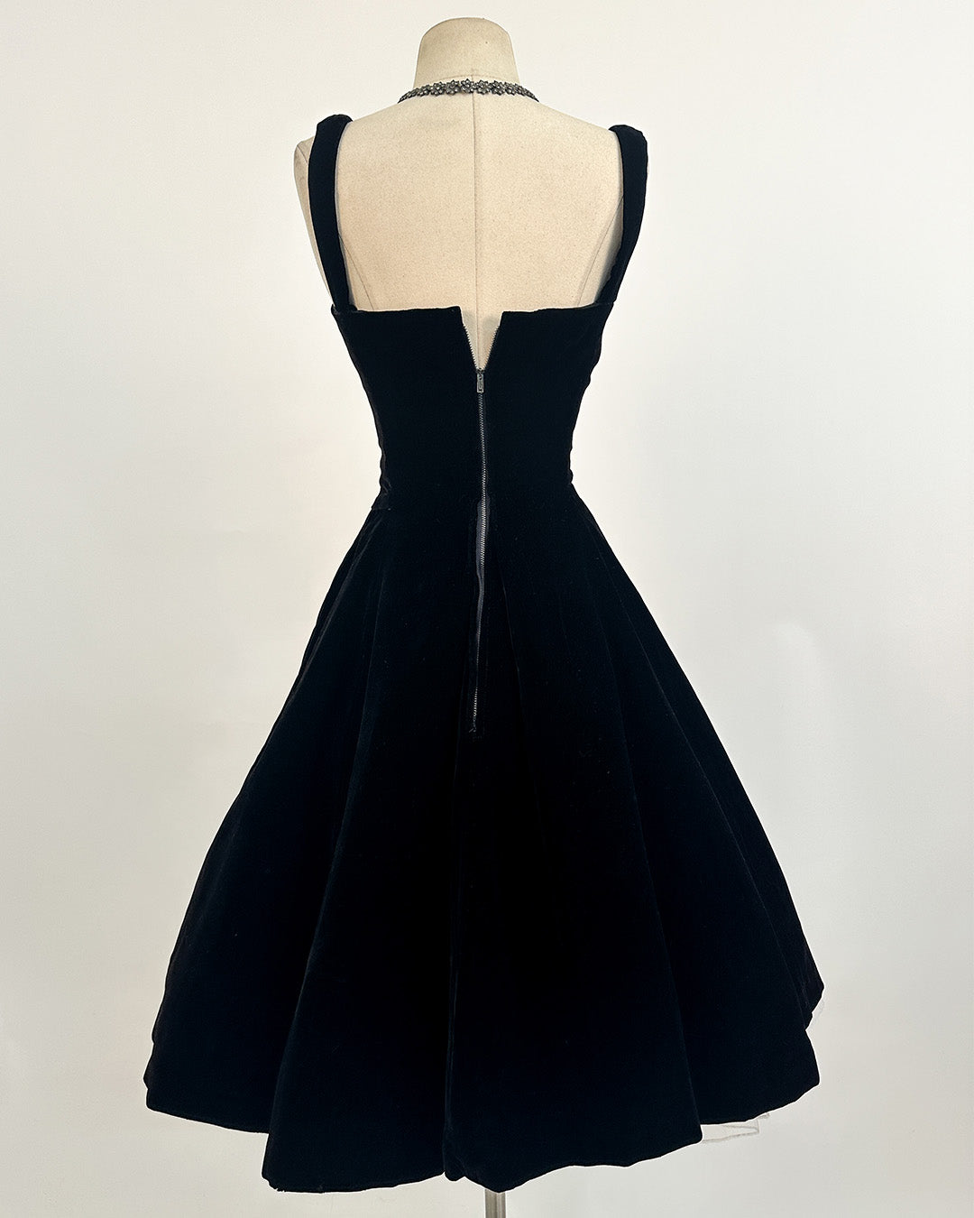 1950s 'The Velvet Manhattan' Dress by Suzy Perette / Small