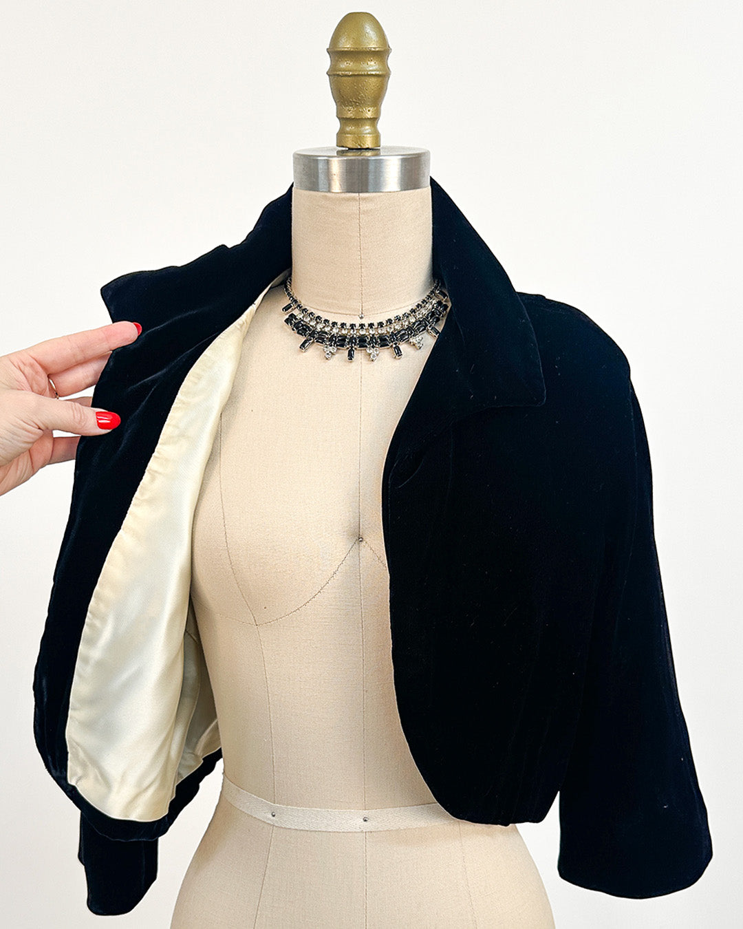 1950s 'The City Lights' Bolero