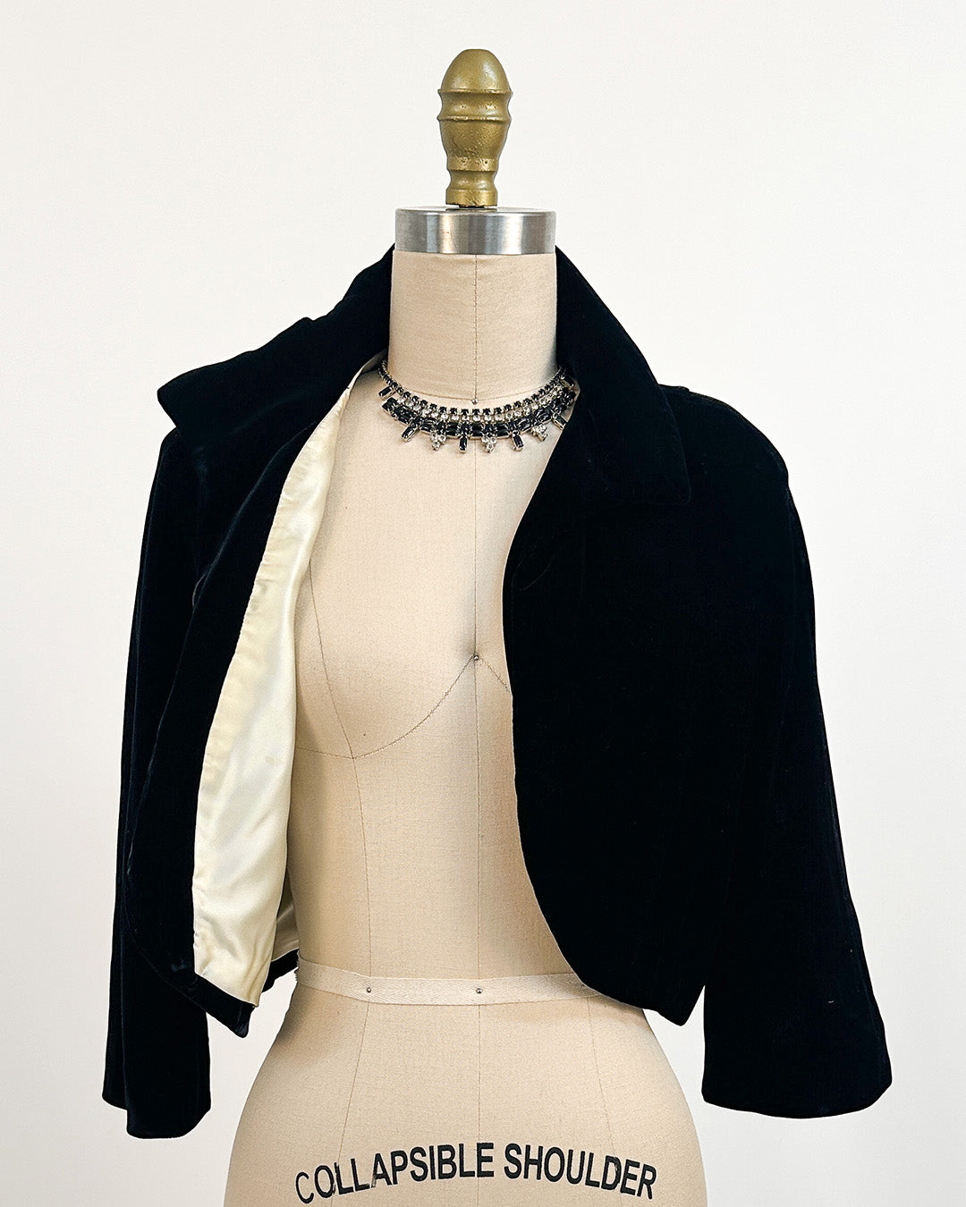 1950s 'The City Lights' Bolero