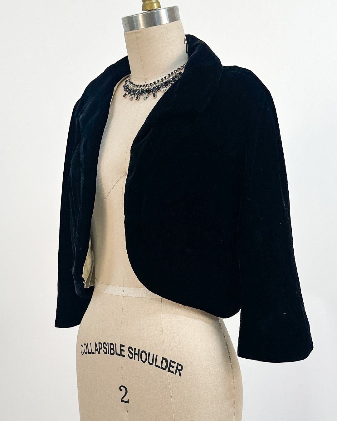 1950s 'The City Lights' Bolero