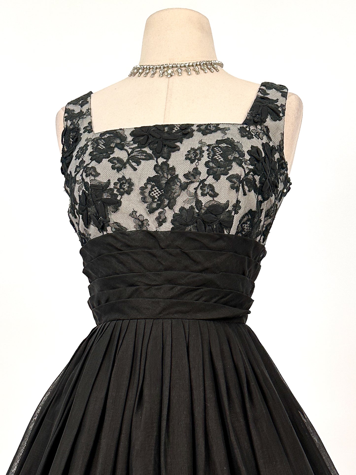 1960s Lacey Cotton Fit and Flare by Miss Elliette / Waist 25