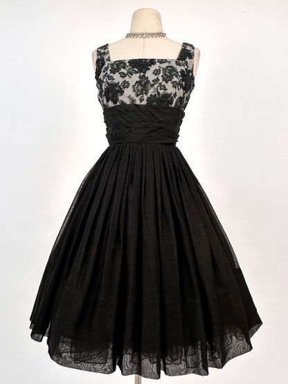 1960s Lacey Cotton Fit and Flare by Miss Elliette / Waist 25