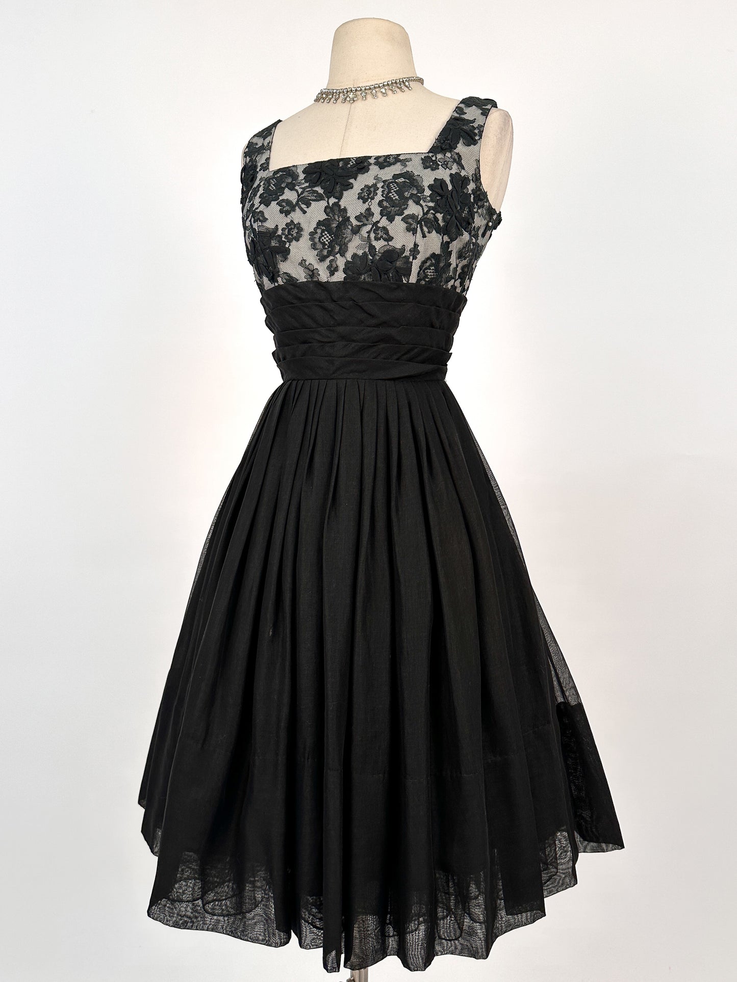 1960s Lacey Cotton Fit and Flare by Miss Elliette / Waist 25