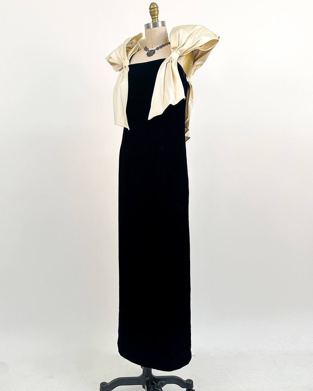1970-80s The Carlyle Velvet & Satin Bow Dress / Small